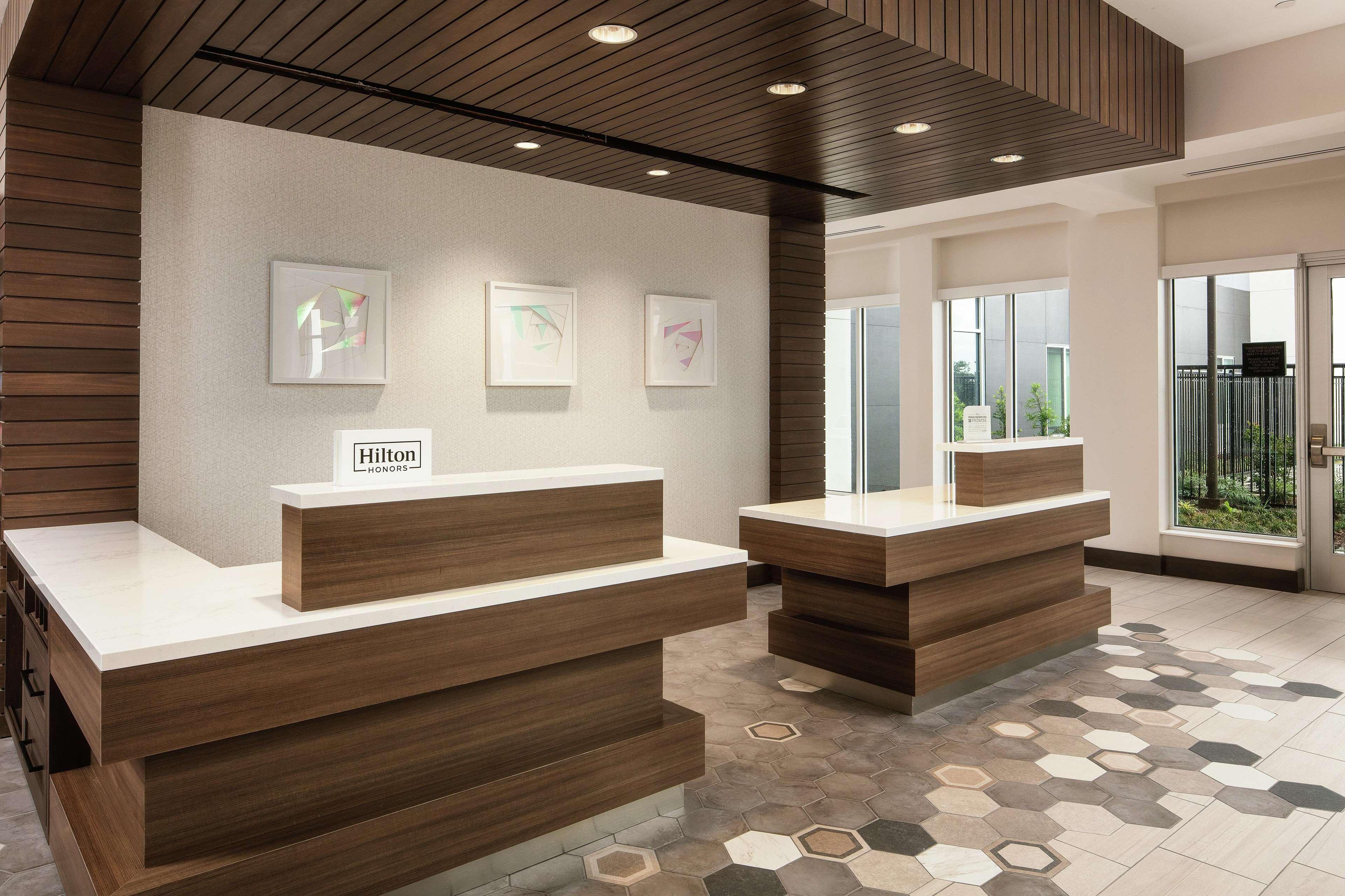 Hilton Garden Inn Sacramento Airport Natomas Exterior photo